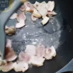 鹹豬肉炒西芹